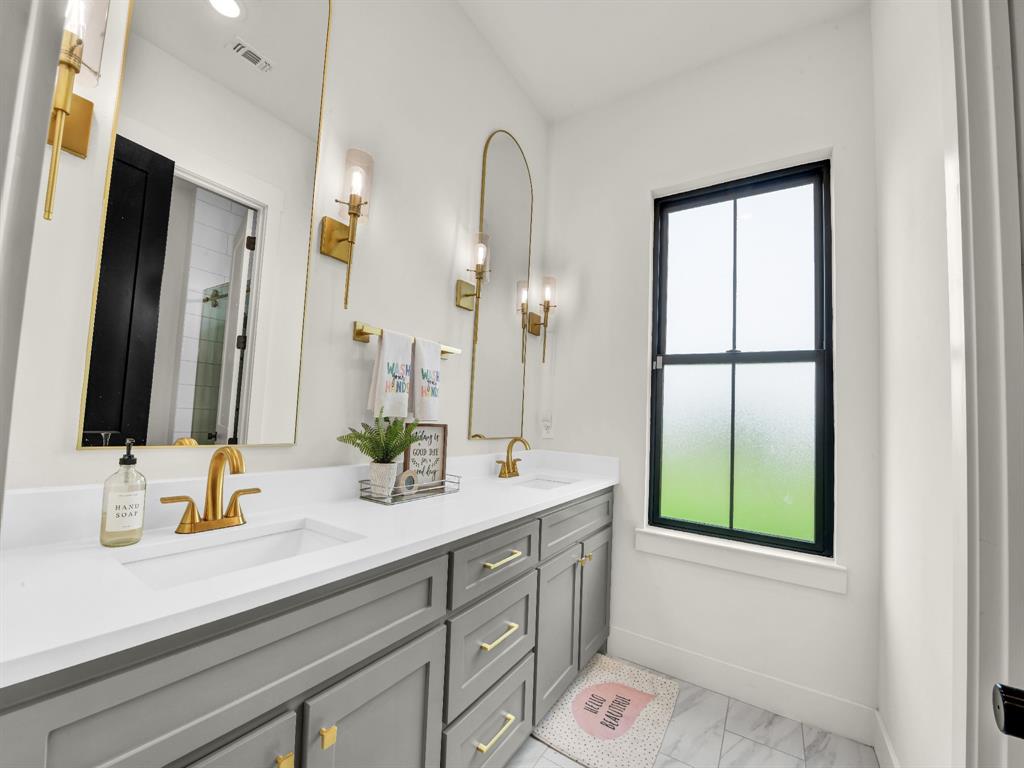 Creekside Estates - Residential