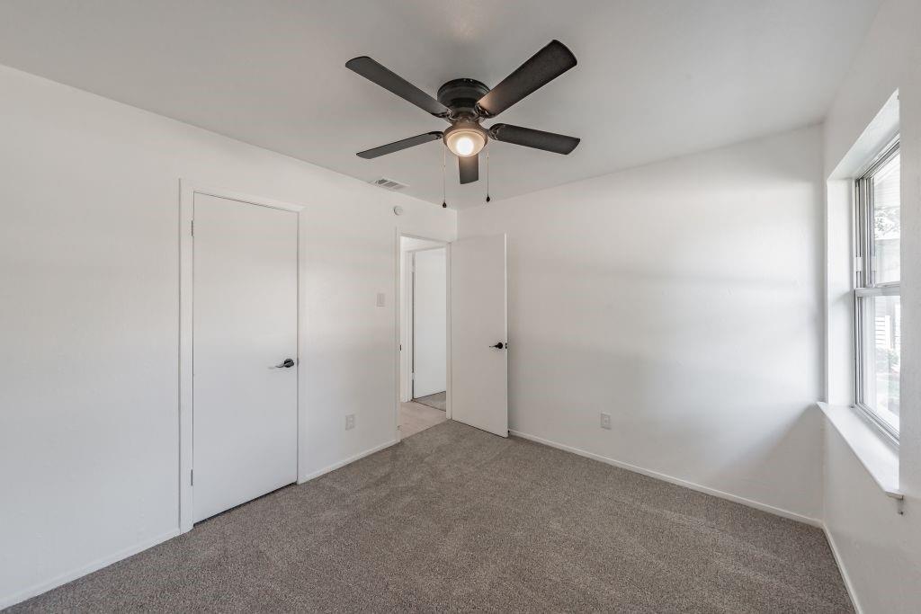 1509 Meadowcrest Drive