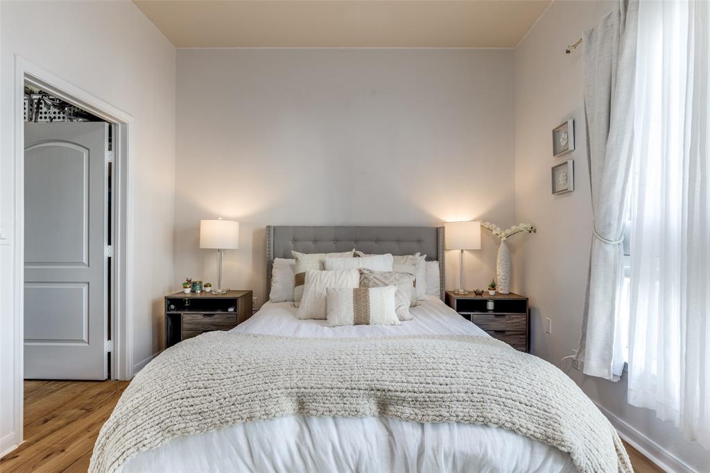 Renaissance On Turtle Creek Condo - Residential