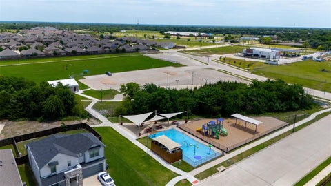 Tiny photo for 639 Congressional Avenue, Red Oak, TX 75154 (MLS # 21340682)