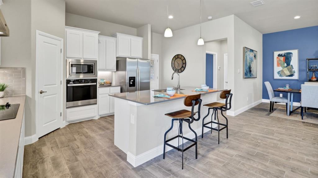 Lakeview Pointe - Residential