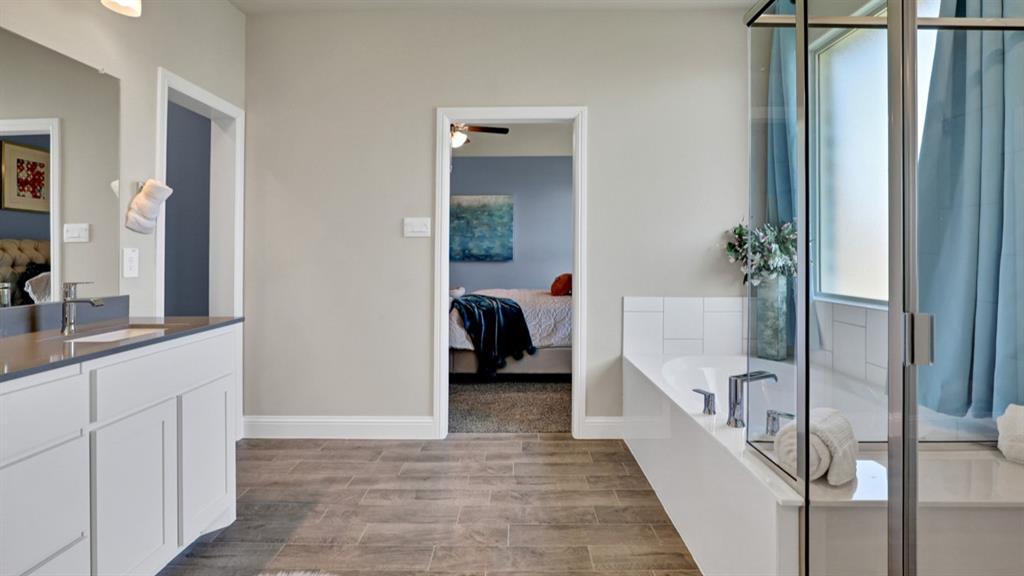 Lakeview Pointe - Residential