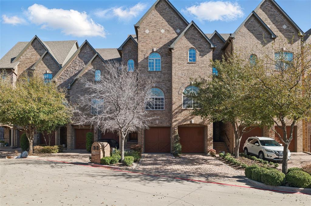 559 Rockingham Drive