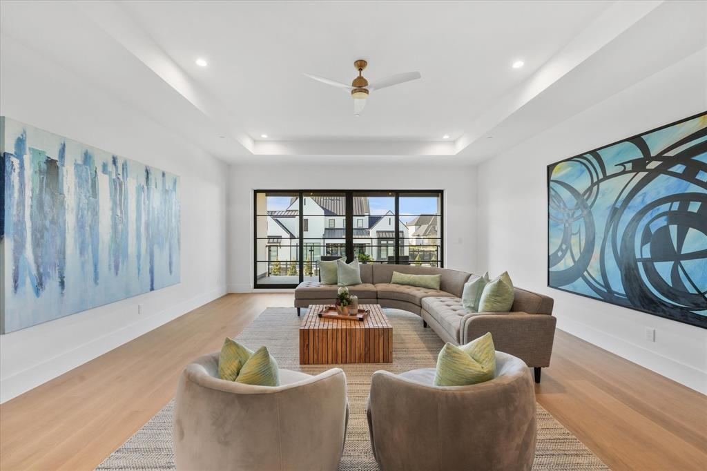 The Hills Of Kingswood - Residential