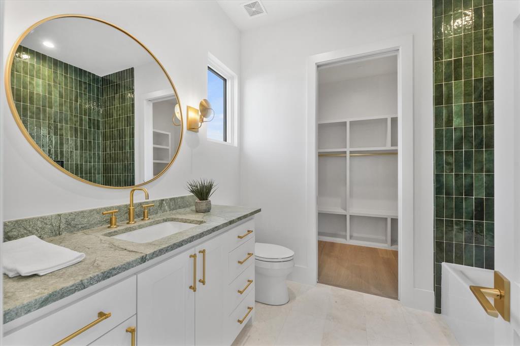 The Hills Of Kingswood - Residential