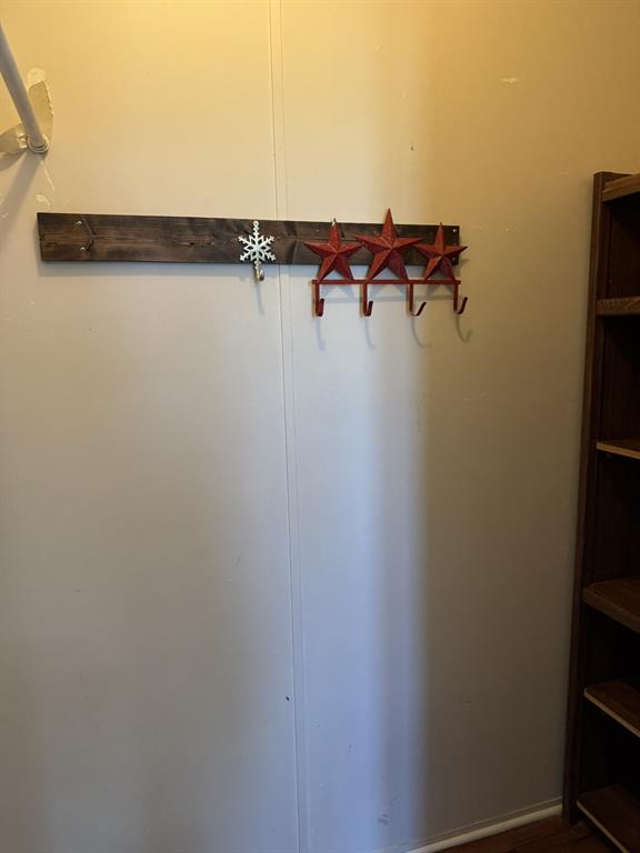 Breezy Acres - Residential