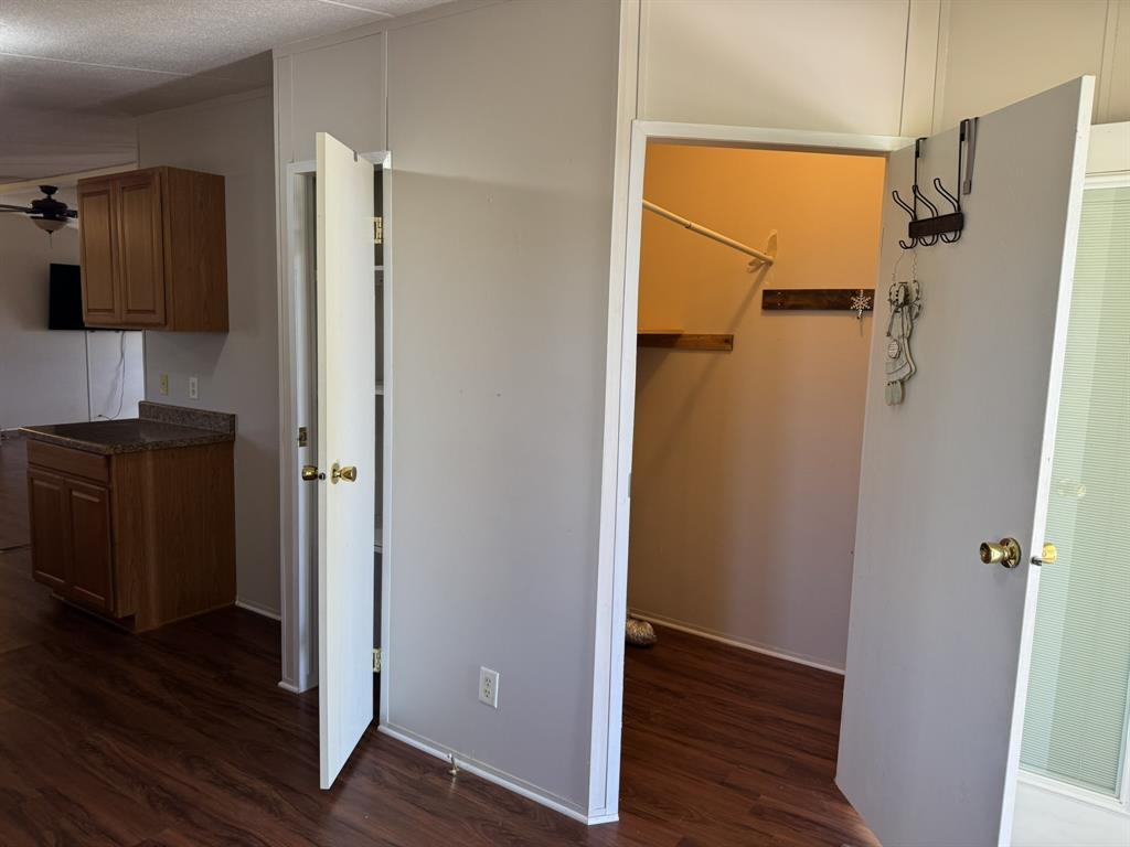 Breezy Acres - Residential