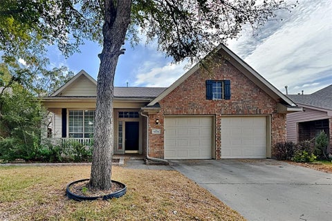 Photo of 1602 Wood Ridge Court, Corinth, TX 76210 (MLS # 21418522)