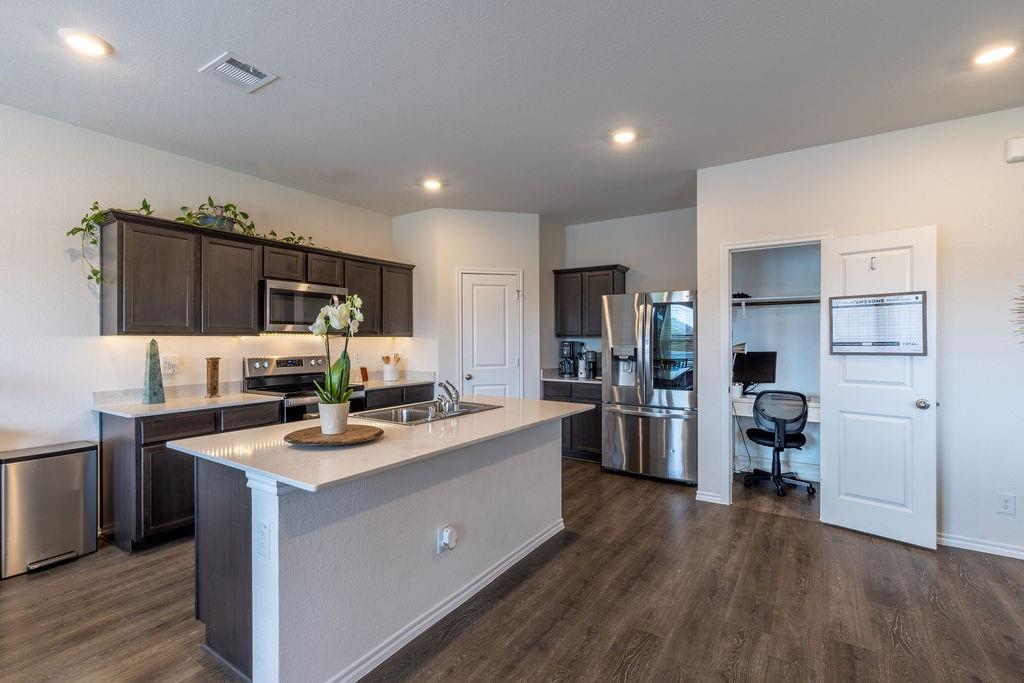 Travis Ranch South - Residential