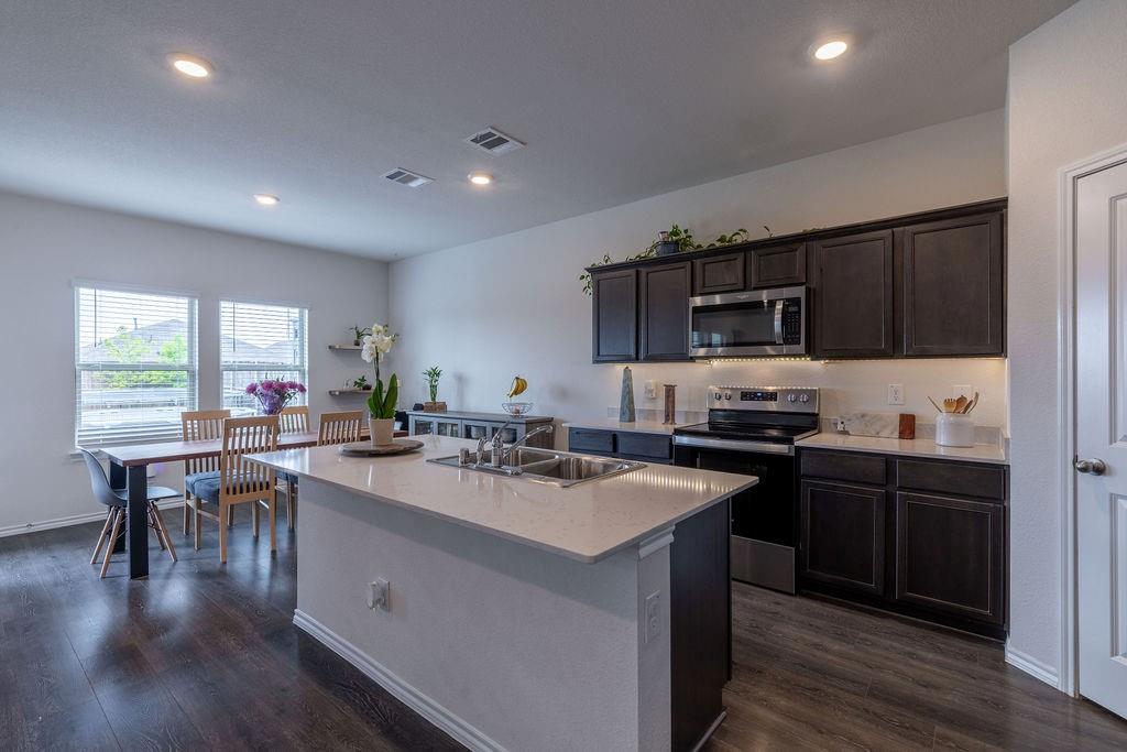 Travis Ranch South - Residential