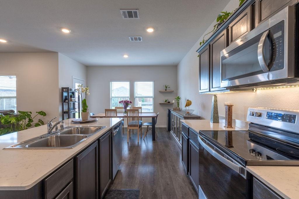 Travis Ranch South - Residential