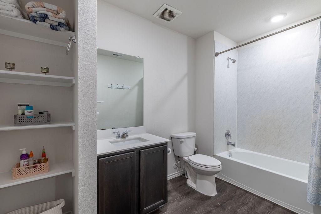 Travis Ranch South - Residential