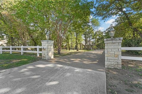 A home in Burleson