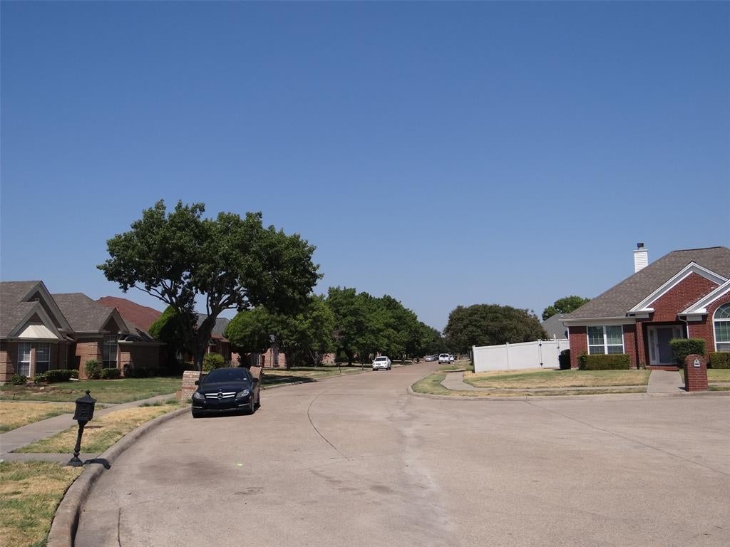 1329 Woodthorpe Drive