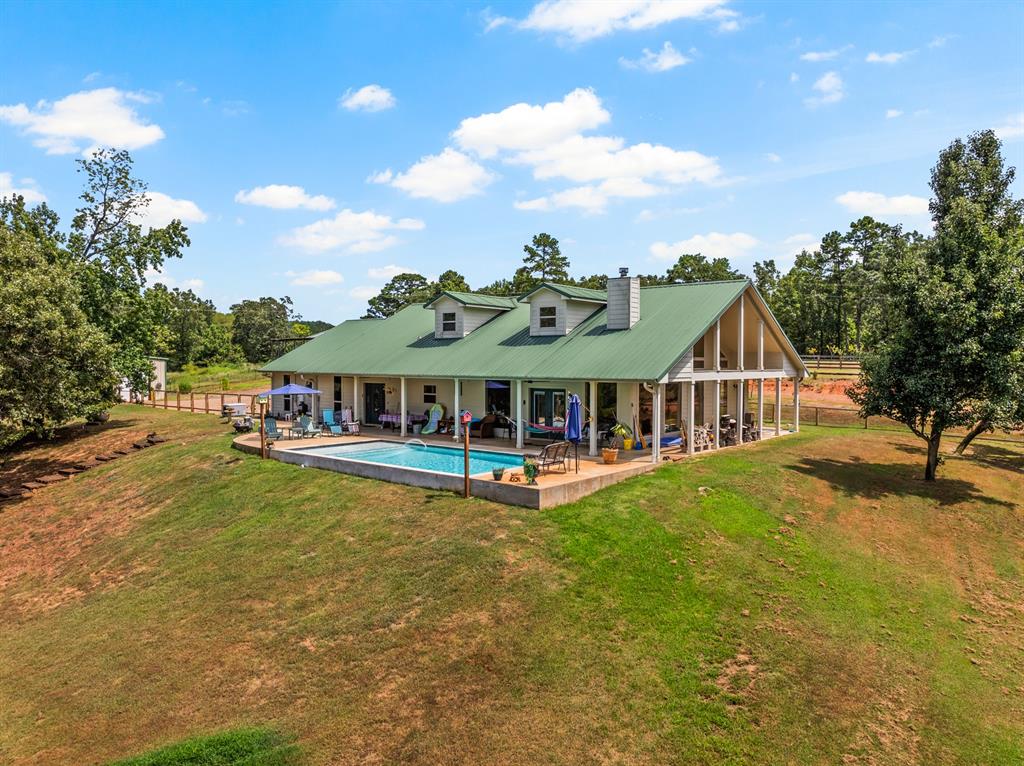 140 COUNTY ROAD 2242