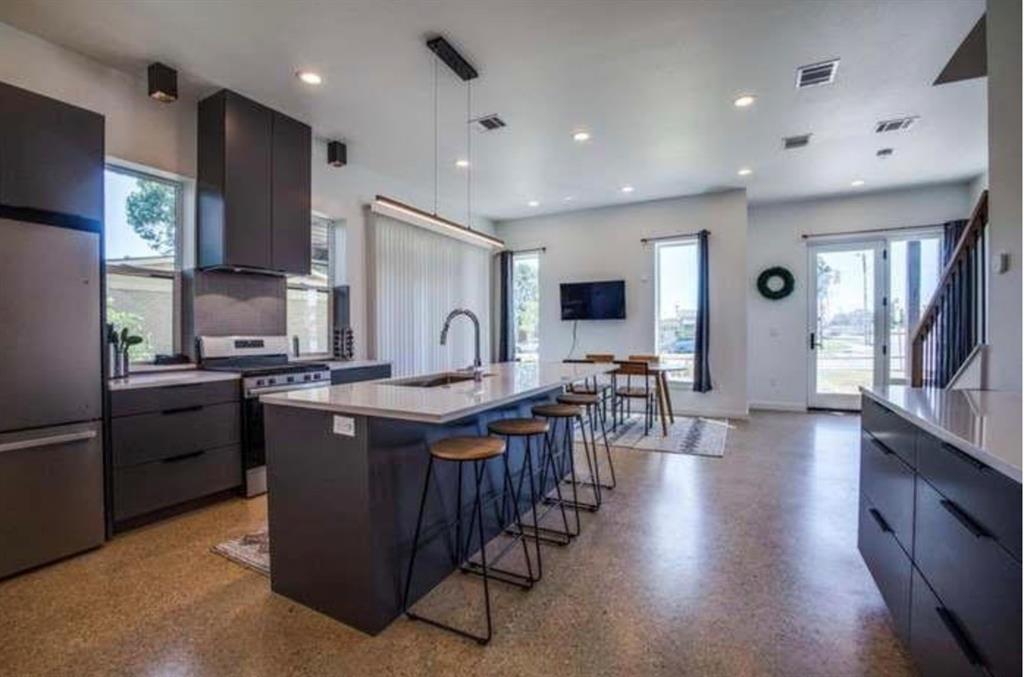 country club Pk 2nd - Residential Lease