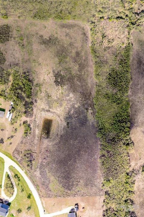 1330 Eagle Cove. Lane Clyde TX 79510