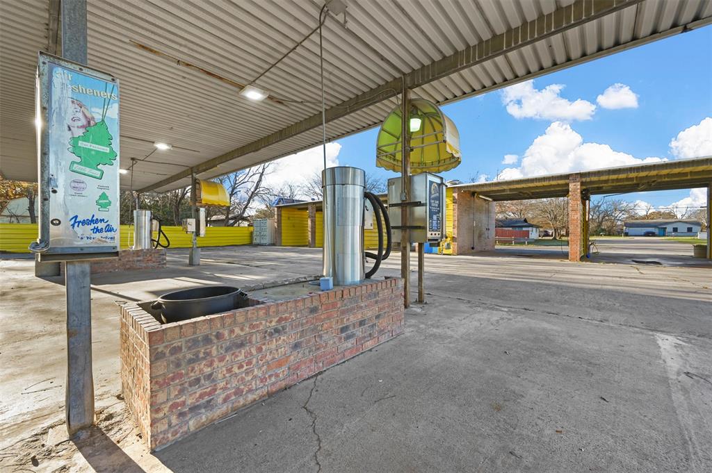 Mid Ept Woodward 04 - Commercial Sale