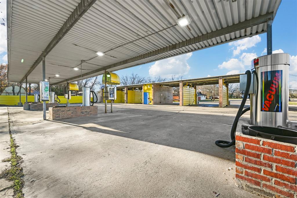 Mid Ept Woodward 04 - Commercial Sale