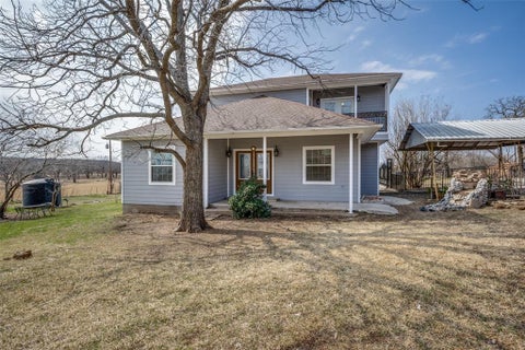 Photo of 799 County Road 1596, Alvord, TX 76225 (MLS # 21372885)