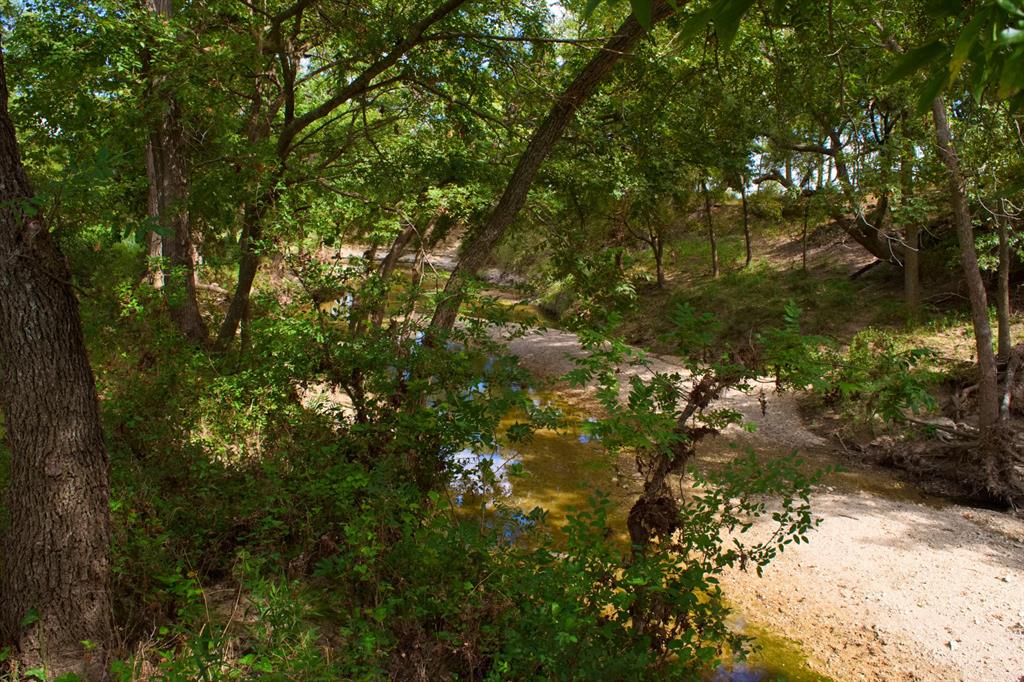 1690 County Road 530