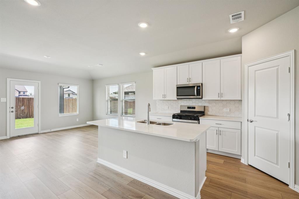 Simpson Crossing - Residential