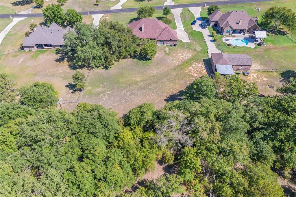 112 Meadow Arbor Drive