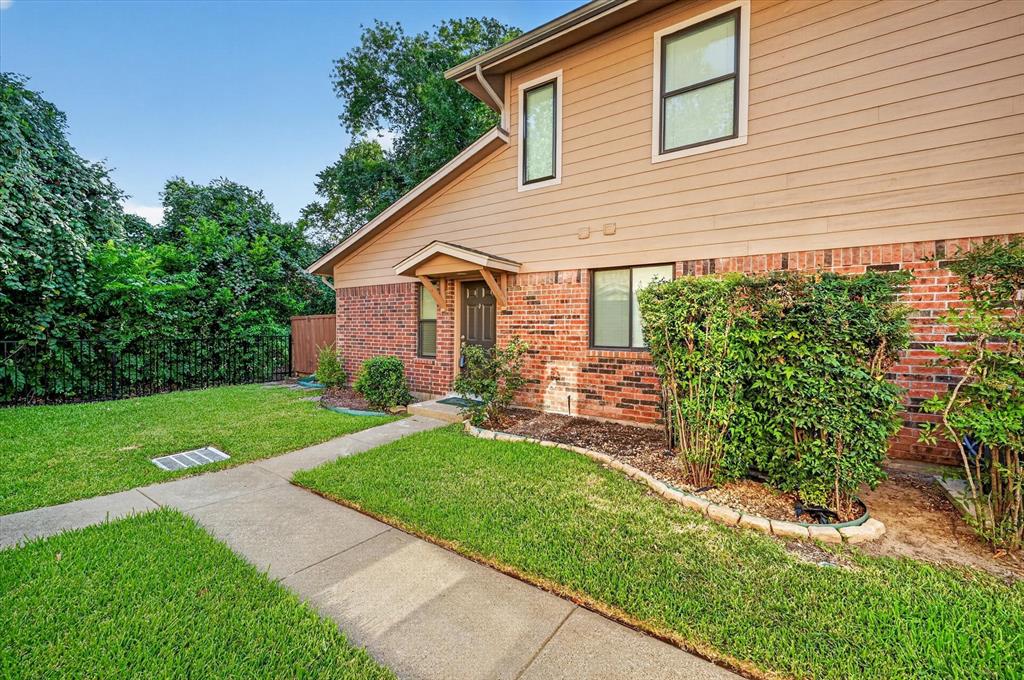 5662 Cedar Creek Drive