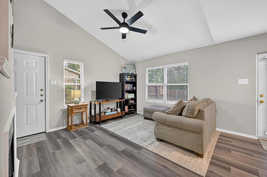 5662 Cedar Creek Drive