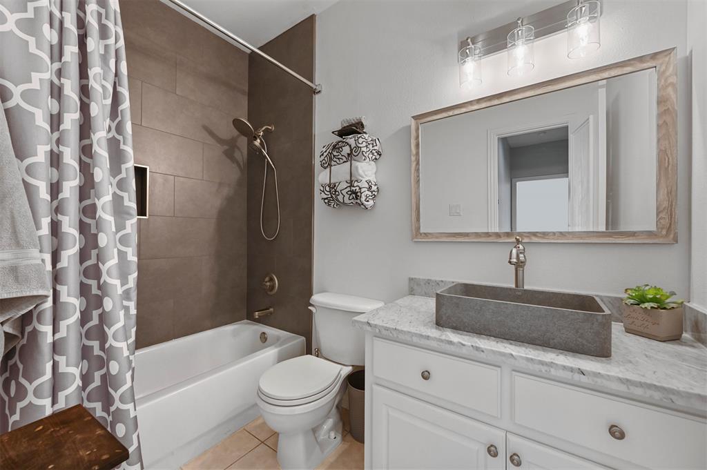 Double Oak, Texas 75077, United States, 4 Bedrooms Bedrooms, ,4 BathroomsBathrooms,Residential,Pending,31370