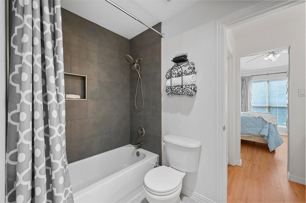 Double Oak, Texas 75077, United States, 4 Bedrooms Bedrooms, ,4 BathroomsBathrooms,Residential,Pending,31370