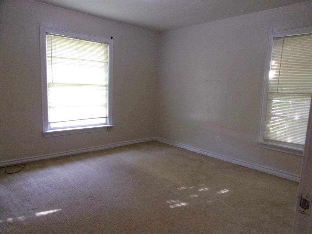 Elmwood West - Residential Lease