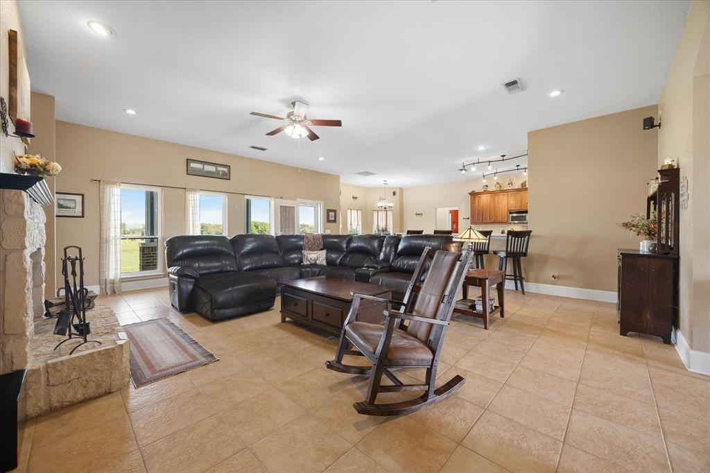 250 County Road 1006