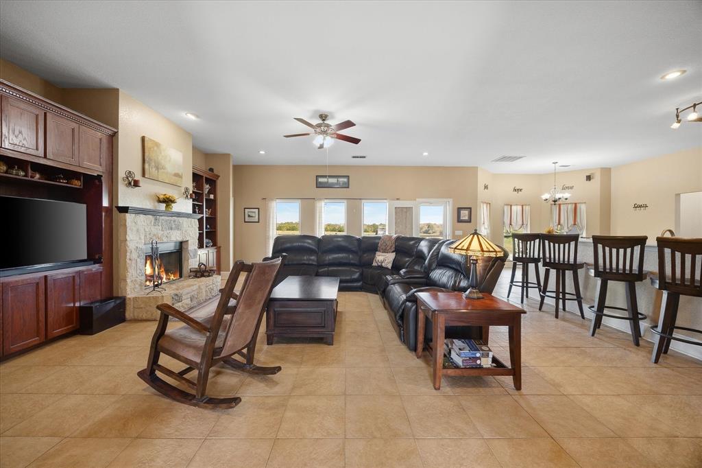 250 County Road 1006