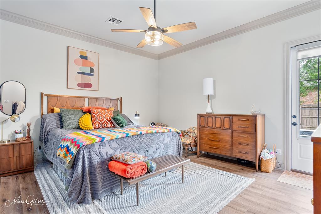 Oak Alley - Residential