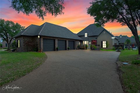 203 Evangeline Walk Bossier City LA 71111