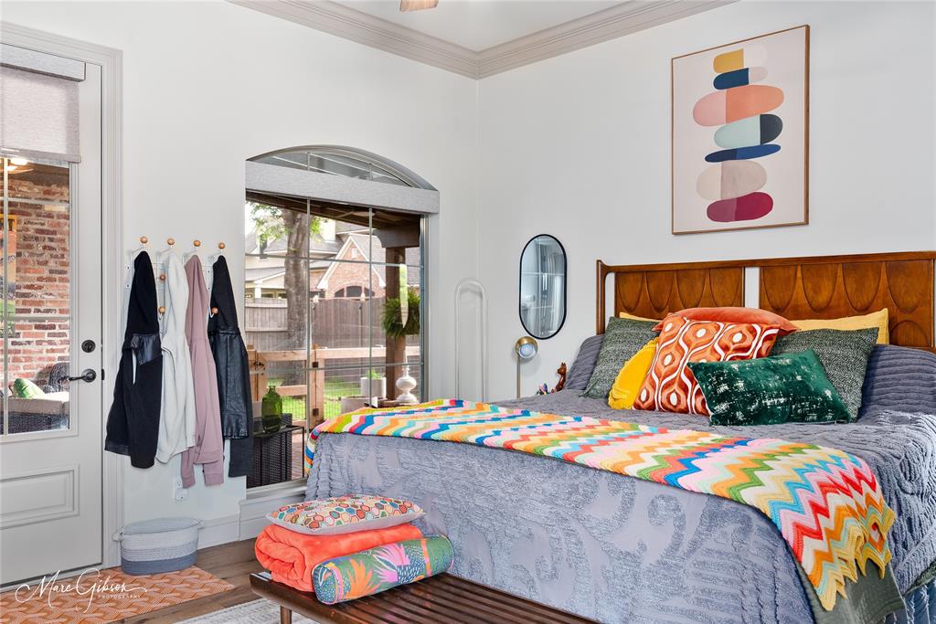 Oak Alley - Residential