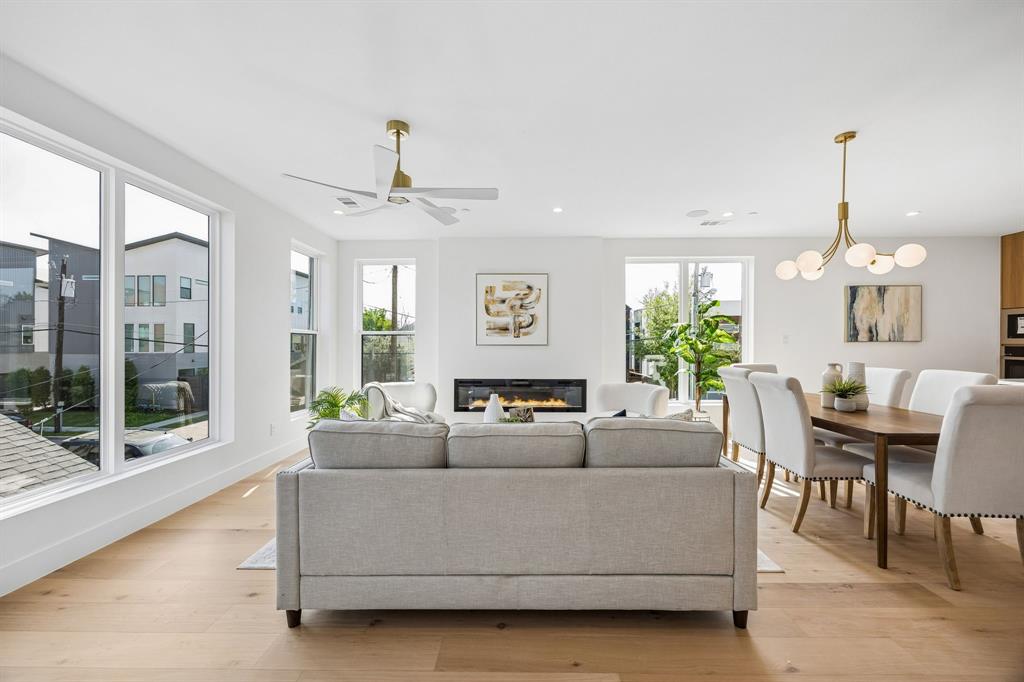 Rick & Hurts North Fitzhugh Ave - Residential Income