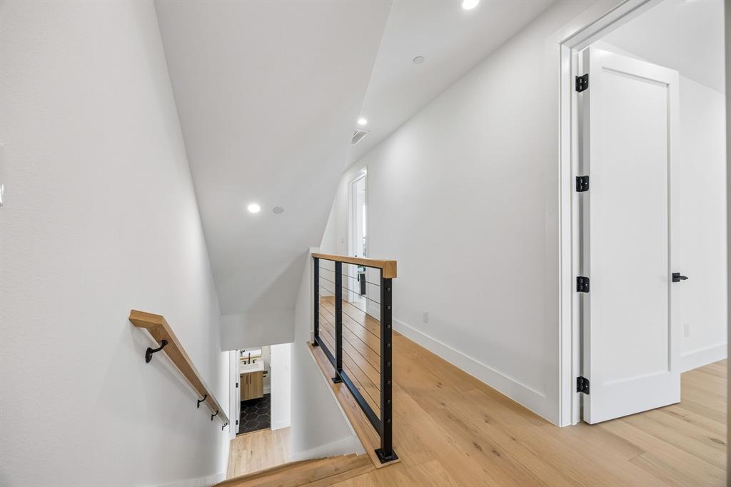 Rick & Hurts North Fitzhugh Ave - Residential Income