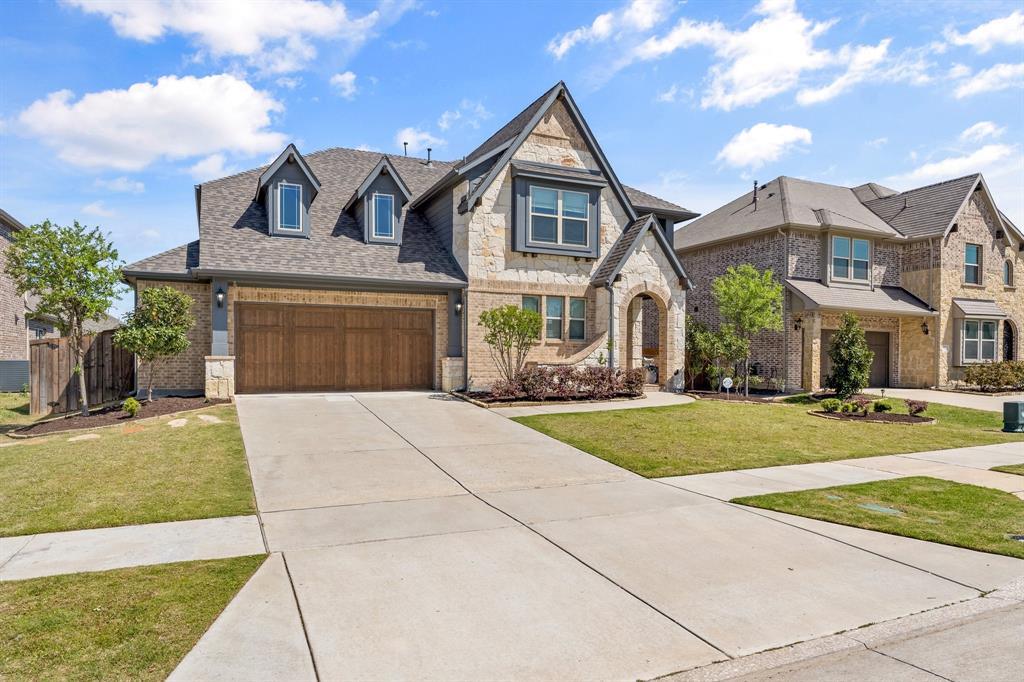 700 Sahallee Drive