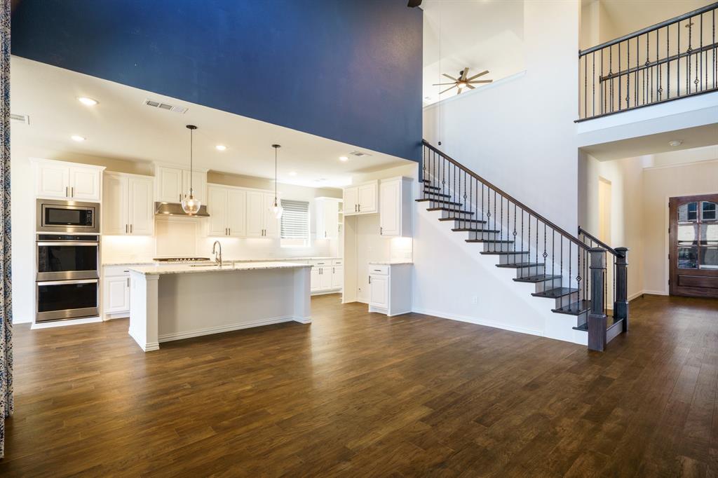 7021 Mapleshade Way