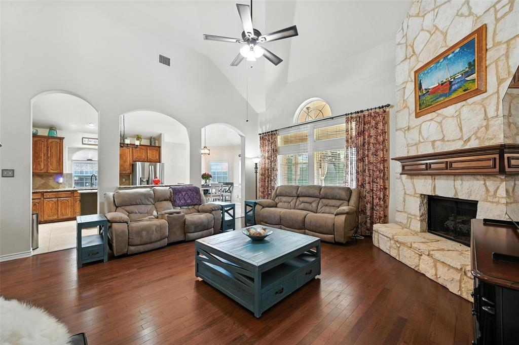 1008 Bell Oak Drive