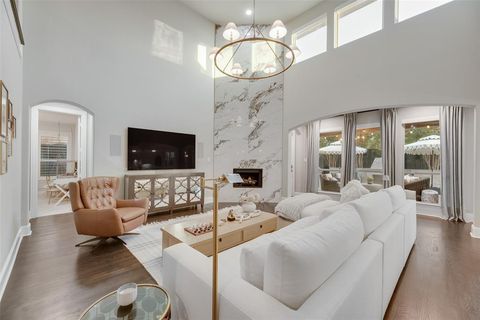 615 Caveson Drive Frisco TX 75034