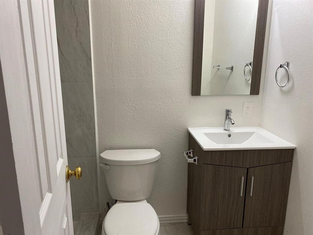 Westwood Estate 5 - Residential Lease