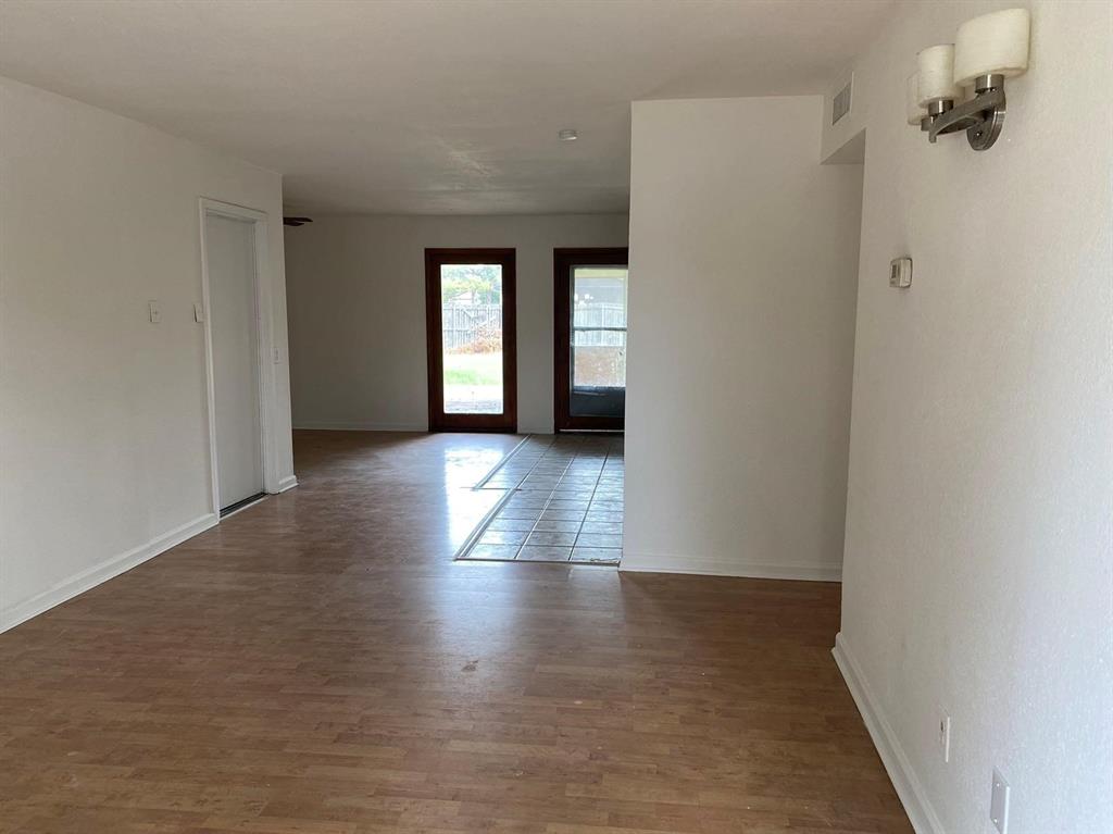 Westwood Estate 5 - Residential Lease