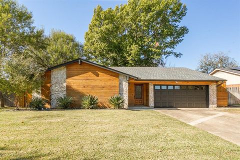 2913 Murphy Drive Bedford TX 76021