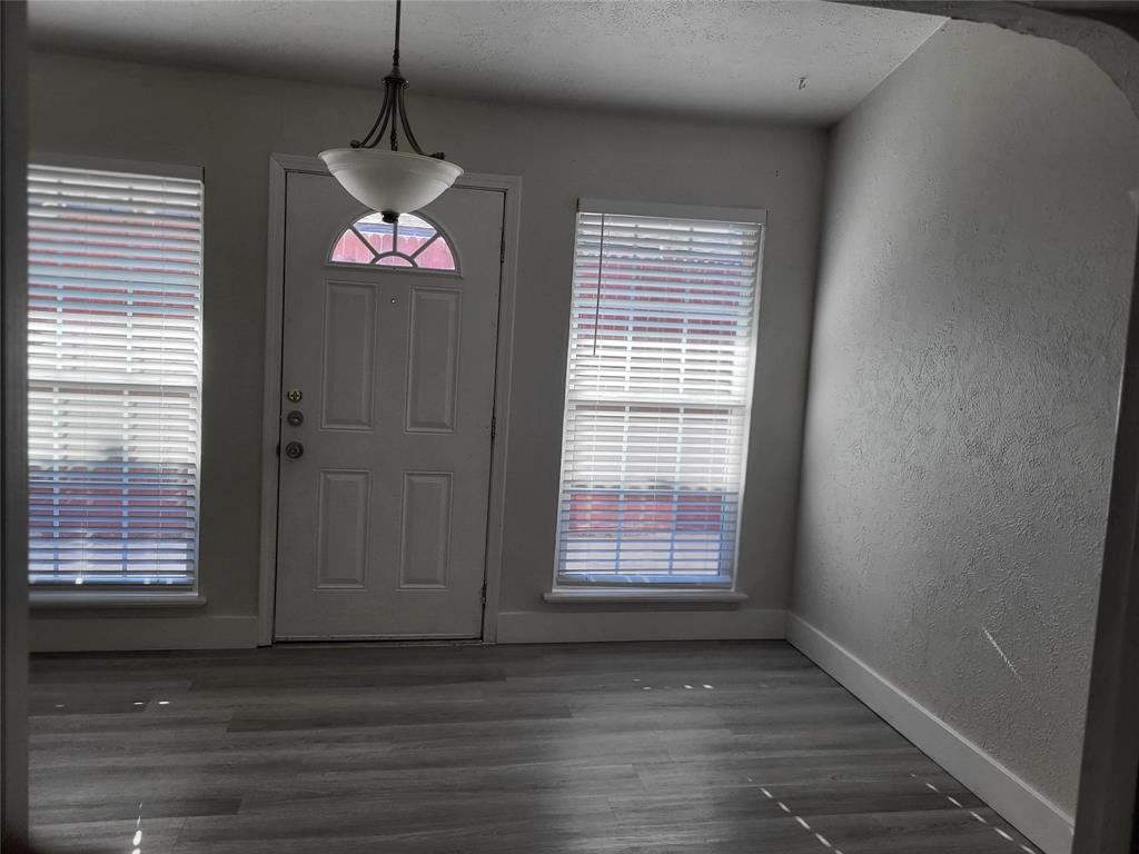 4616 Jenkins Circle