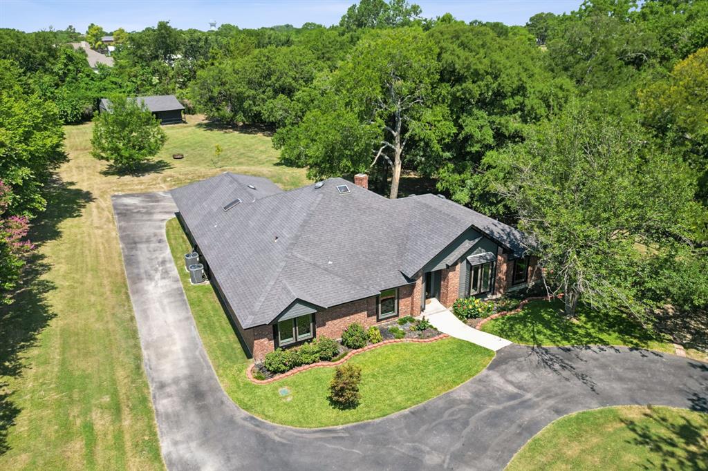 12 Woodmoor Drive