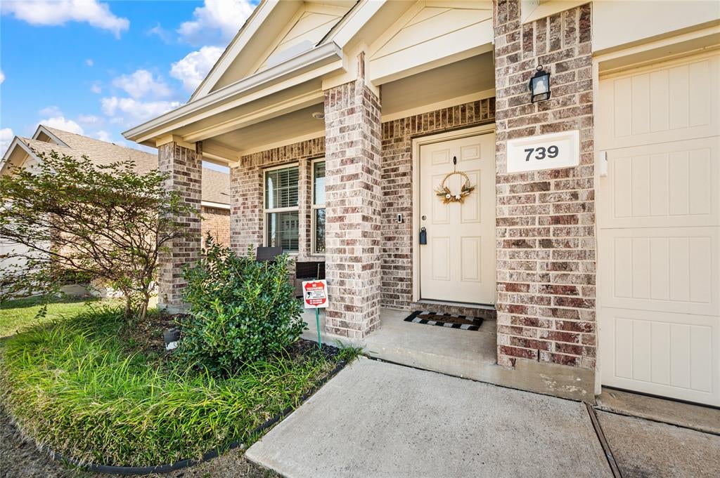 739 Mulberry Drive