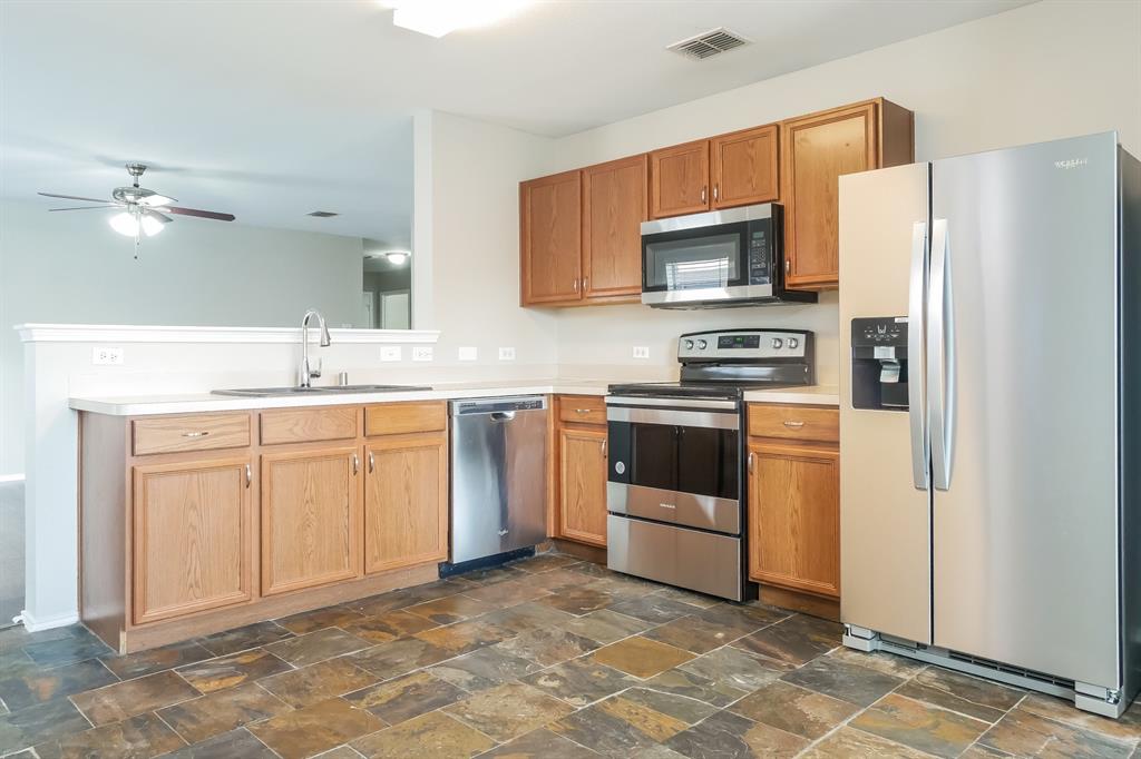 Northpointe Crossing #1 South - Residential Lease